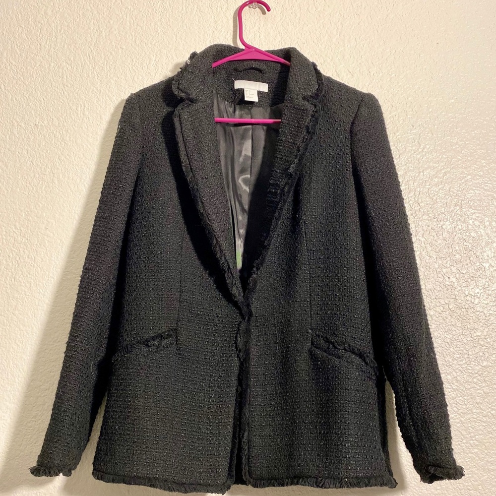 Blazer - Picture 2 of 7